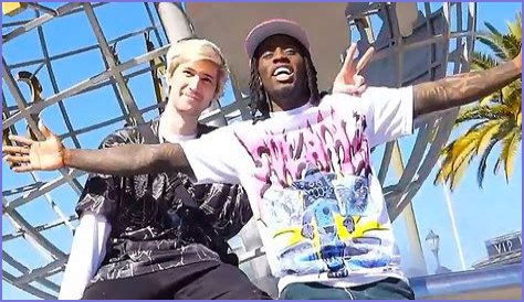 XQc gets trolled on stream by Welcome to The Game developer with random music